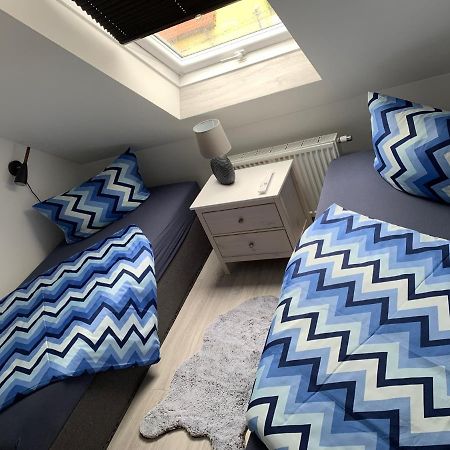 Ht Appartement Nr 1 Greppin エクステリア 写真